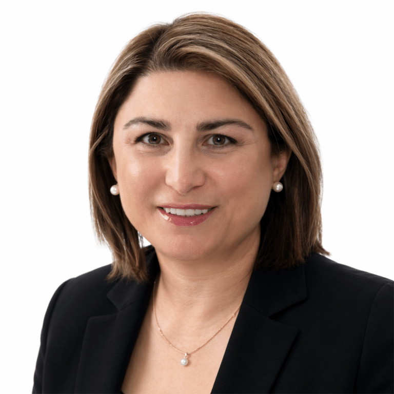 Roya Esbah Vatan, O.D.